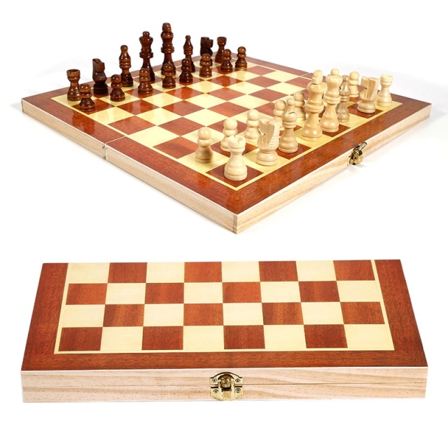 Opvouwbaar schaakspel van hout