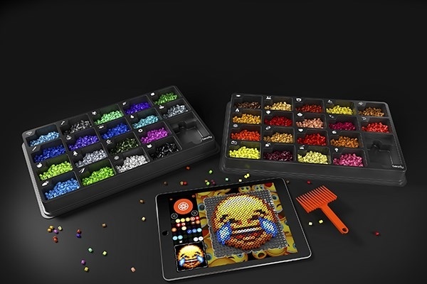 Beady Basic 10.800 pärlor, 4 plattor, 1 pärlskrapa