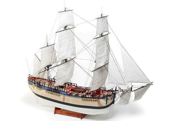 1:50 HMS Endeavour -Wooden hull