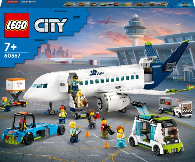 LEGO City Exploration 60367 - Passenger Airplane