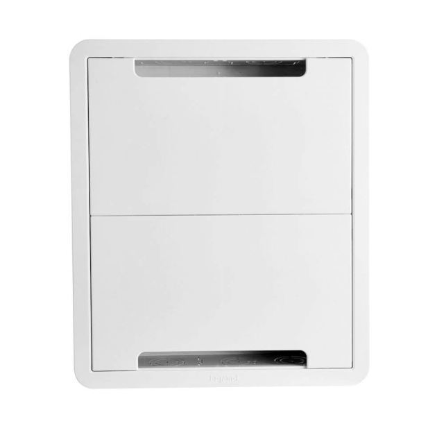 SANUS Inbyggd Mediabox 17”