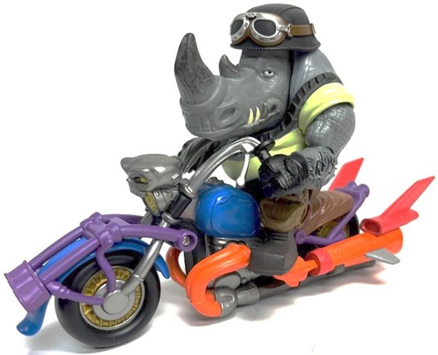Teenage Mutant Ninja Turtles: Rocksteady Chopper Cycle figuur + motorfiets