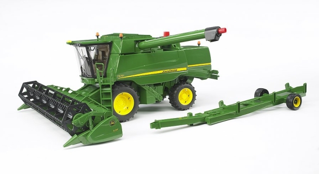 Bruder John Deere T670i oogstmachine (02132)