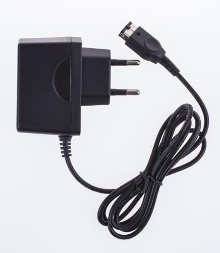 Trade Invaders DS fat/GBA SP AC-adapter (in F&G zakje + label)
