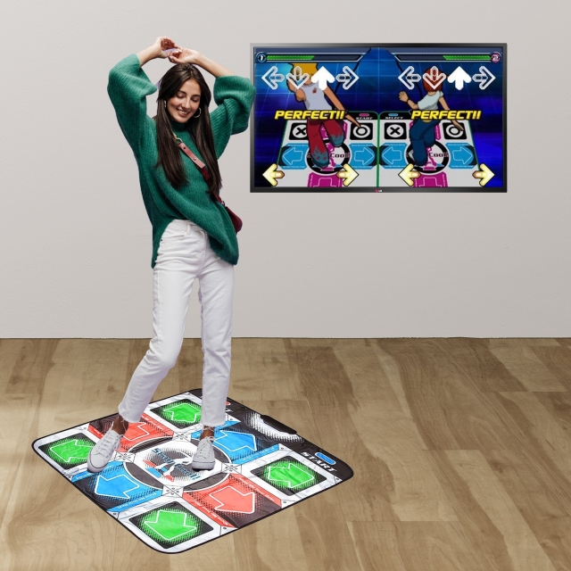Mad Monkey Retro Dansmat (incl. 110 liedjes, 9 podia, 10 personages)