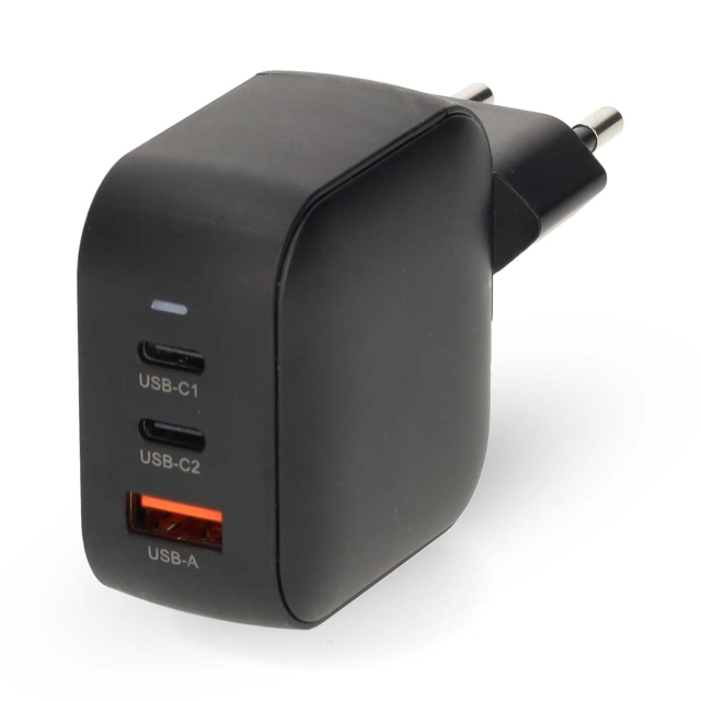 Nedis Oplader | 70 W | GaN | PD3.0 | Snellaad functie | 1.5 / 2.25 / 2.5 / 3.0 / 3.5 A | Outputs: 3 | USB-A / 2x USB-C™ | Automatische Voltage Selectie | Zwart