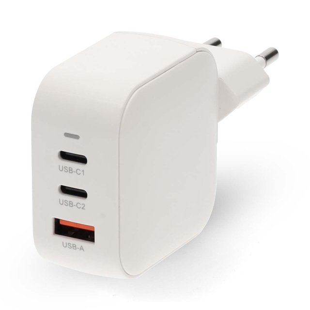 Nedis Oplader | 70 W | GaN | PD3.0 | Snellaad functie | 1.5 / 2.25 / 2.5 / 3.0 / 3.5 A | Outputs: 3 | USB-A / 2x USB-C™ | Automatische Voltage Selectie | Wit