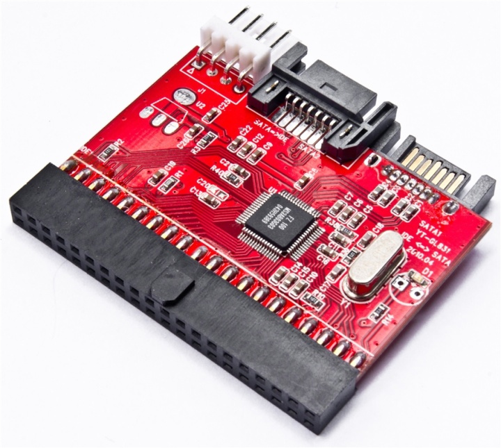 Harde schijf adapter, IDE naar SATA of SATA naar IDE in de groep COMPUTERS & RANDAPPARATUUR / Computeronderdelen / Harde schijven / Chassisventilatoren bij TP E-commerce Nordic AB (38-12682)