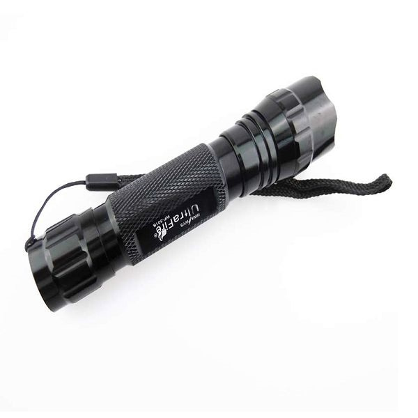 CREE zaklamp met SOS bereik, 600lm, Zwart in de groep SPORT, VRIJE TIJD & HOBBY / Zaklampen & Hoofdlampen / Zaklampen bij TP E-commerce Nordic AB (38-26564)