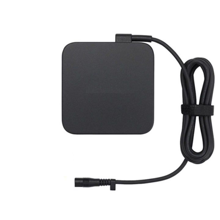 AC-adapter voor Lenovo 20V 3,25A 65W, 5,5×2,5 in de groep COMPUTERS & RANDAPPARATUUR / Laptops & accessoires / Computeroplader / Laptop oplader / IBM/Lenovo bij TP E-commerce Nordic AB (38-28679)