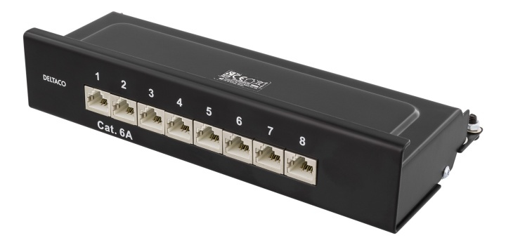 DELTACO Patch Panel, 8xRJ45, Cat6a, wall-mountable, metal, black in de groep COMPUTERS & RANDAPPARATUUR / Netwerk / Routers bij TP E-commerce Nordic AB (38-53482)