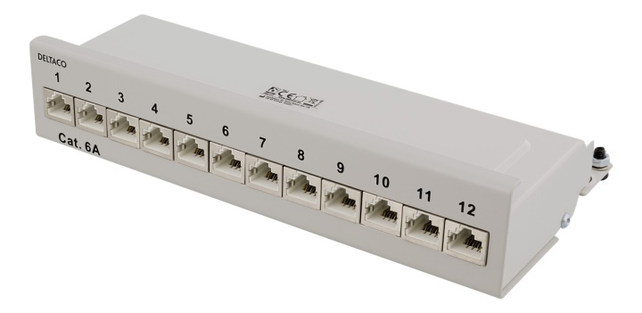 DELTACO Patch Panel, 12xRJ45, Cat6a, wall-mountable, metal, gray in de groep COMPUTERS & RANDAPPARATUUR / Netwerk / Routers bij TP E-commerce Nordic AB (38-53483)