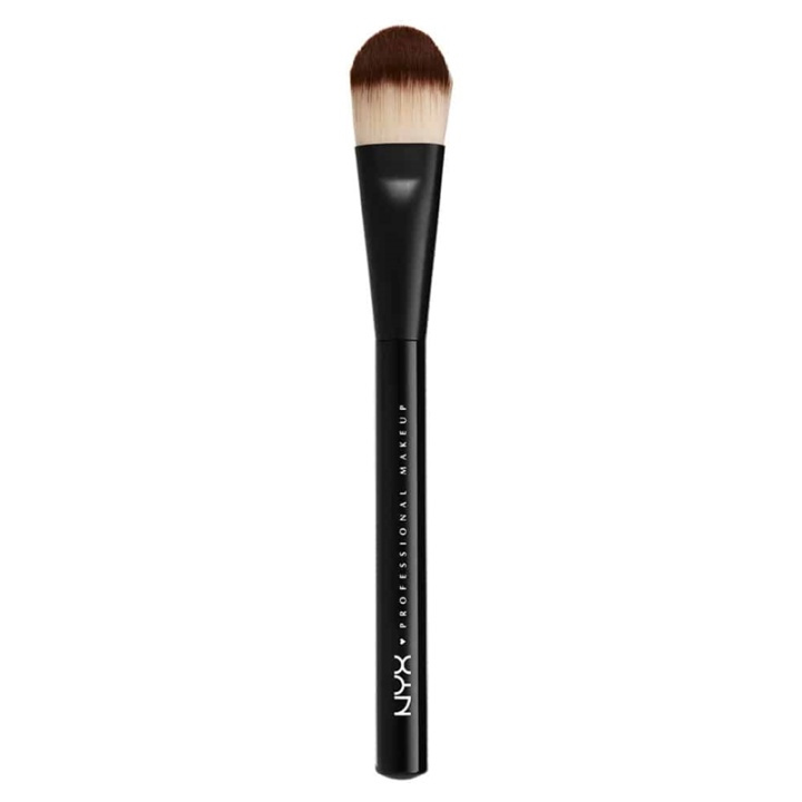 NYX PROF. MAKEUP Pro Flat Foundation Brush in de groep BEAUTY & HEALTH / Makeup / Tools & Make-up set / Borstels & kwastjes bij TP E-commerce Nordic AB (38-58838)