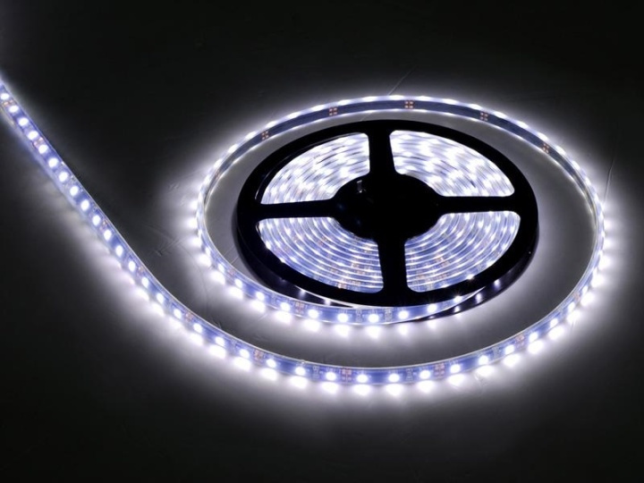 SMD LED-strip, Wit (90cm) in de groep AUTO / Autoverlichting / Diodelampen / DRL-waarschuwingslampje bij TP E-commerce Nordic AB (38-6486)