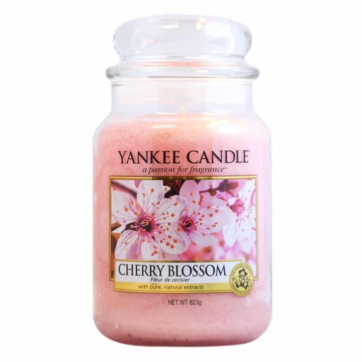 Yankee Candle Classic Large Jar Cherry Blossom Candle 623g in de groep BEAUTY & HEALTH / Geuren & Parfum / Overige geuren / Geurkaarsen bij TP E-commerce Nordic AB (38-67626)