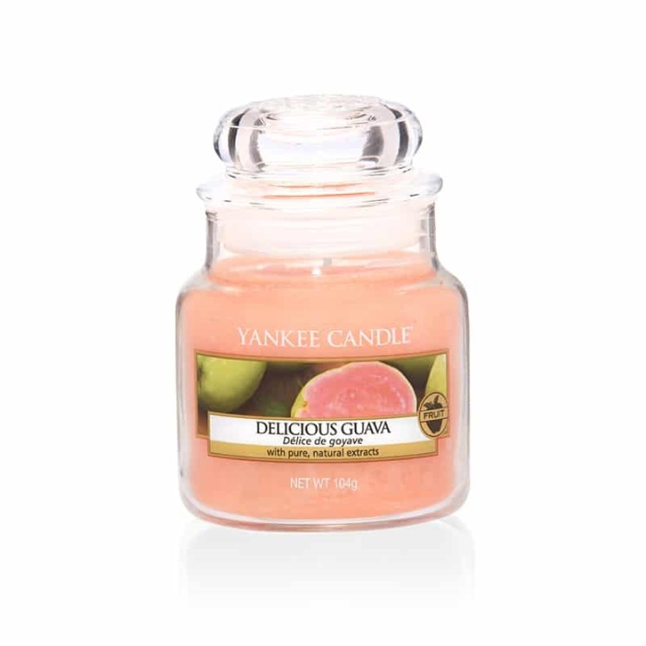 Yankee Candle Classic Medium Jar Delicious Guava Candle 411g in de groep BEAUTY & HEALTH / Geuren & Parfum / Overige geuren / Geurkaarsen bij TP E-commerce Nordic AB (38-67661)