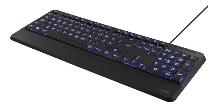 DELTACO Full-size big letter keyboard, blue LED backlight, USB, black in de groep COMPUTERS & RANDAPPARATUUR / Muizen en toetsenborden / Toetsenborden / Met kabel bij TP E-commerce Nordic AB (38-71714)