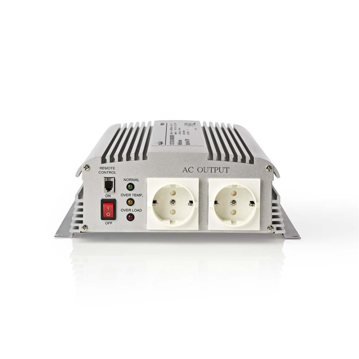 Nedis Inverter Gemodificeerde Sinusgolf | Ingangsvoltage: 12 V DC | Apparaat stroomoutput: Type F (CEE 7/3) | 230 V AC 50 Hz | 1700 W | Piekvermogen: 3000 W | Screw Terminal | Zilver in de groep HUISHOUDEN & TUIN / Elektriciteit & Verlichting / Spanning converters bij TP E-commerce Nordic AB (38-77423)