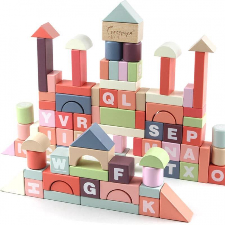 Wooden blocks in fun colors, 94 pcs in de groep SPEELGOED, KINDER- & BABYPRODUCTEN / Speelgoed / Bouwspeelgoed / Bouwblokken bij TP E-commerce Nordic AB (38-83075)