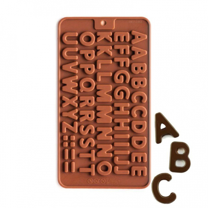 Chocolate mold tray, Alphabet in de groep HUISHOUDEN & TUIN / Keukengerei / Bakaccessoires bij TP E-commerce Nordic AB (38-83365)