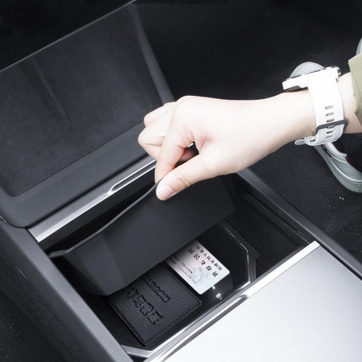 Opbergbox met sorteervakken voor Tesla Model 3 Highland in de groep AUTO / Auto-accessoires / Andere auto-accessoires bij TP E-commerce Nordic AB (38-84488)