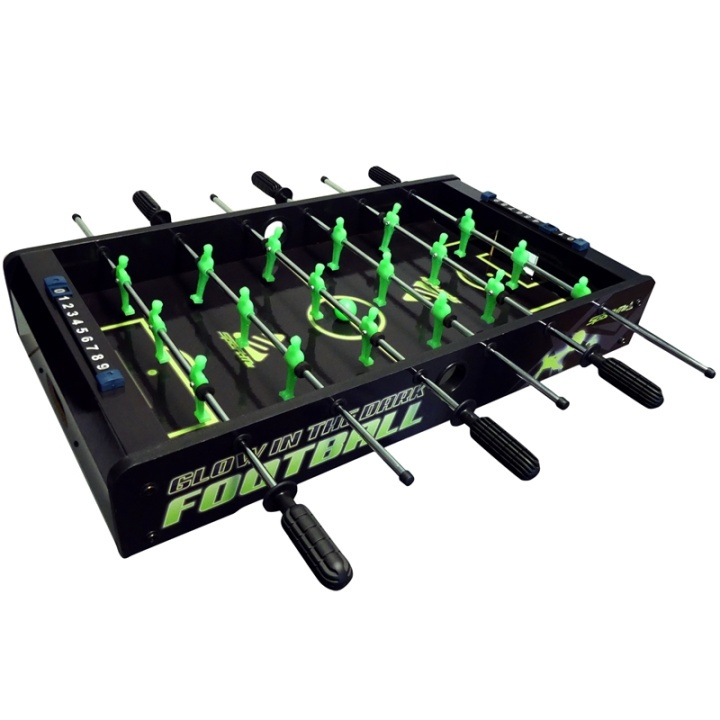 SportMe Fotbollspel Glow in the dark in de groep SPEELGOED, KINDER- & BABYPRODUCTEN / Spelletje / Bordspellen bij TP E-commerce Nordic AB (38-85215)