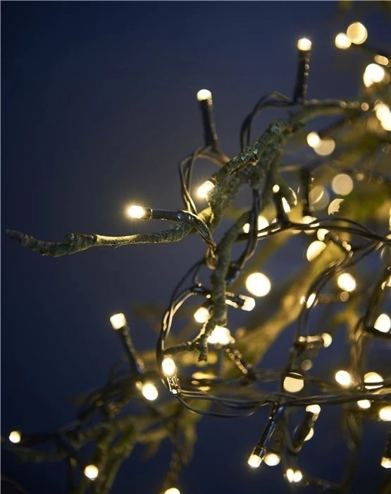 DAY Lichtsnoer met 80 LED 31V/230V IP44 voor gebruik binnen/buiten in de groep HOME ELECTRONICS / Verlichting / Kerstverlichting bij TP E-commerce Nordic AB (38-86662)