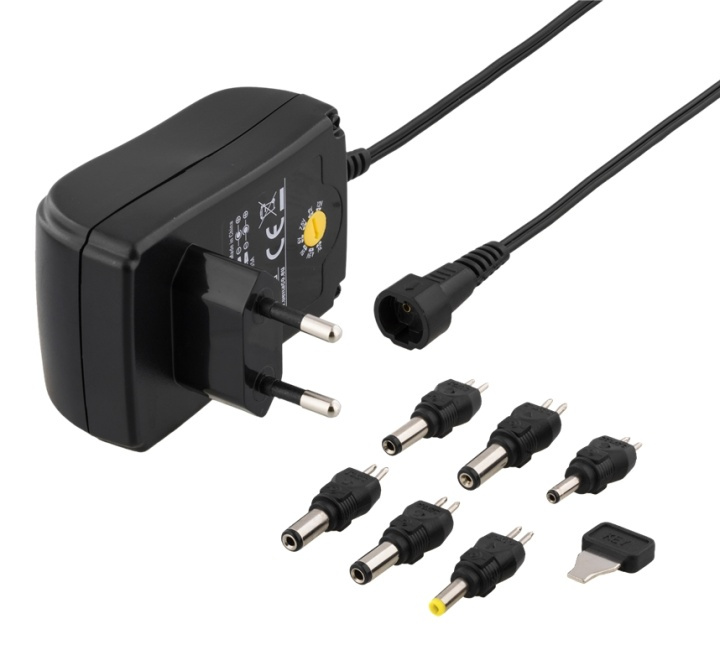 DELTACO power supply, 240 V to 3-12 V, 1,5 A, different tips, black in de groep HUISHOUDEN & TUIN / Elektriciteit & Verlichting / Stroomadapters bij TP E-commerce Nordic AB (38-93502)