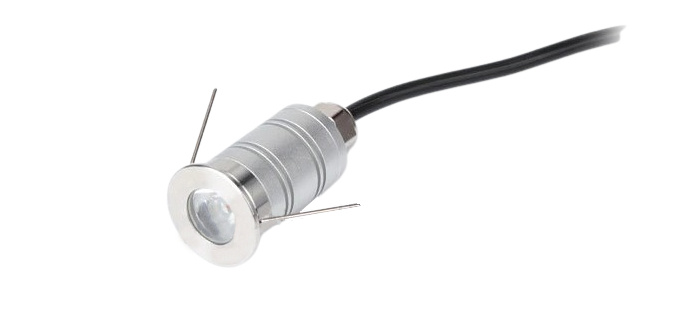CREE Grondlamp Spotlight, volle straal in de groep HUISHOUDEN & TUIN / Elektriciteit & Verlichting / Buitenverlichting / LED-breedstraler bij TP E-commerce Nordic AB (38-99715)