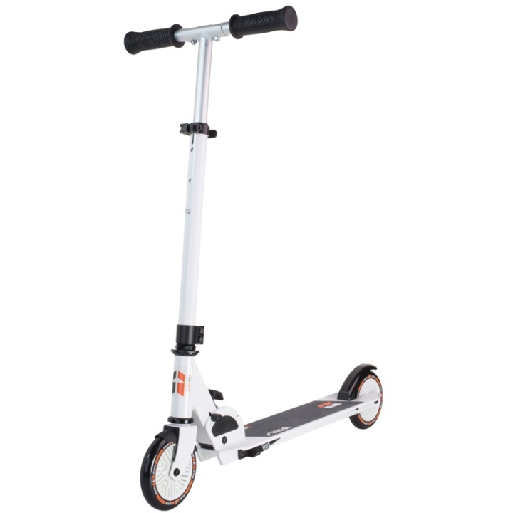 Stiga Kick Scooter Track 120-S White in de groep SPEELGOED, KINDER- & BABYPRODUCTEN / Buitenspeelgoed / Sport & Spel bij TP E-commerce Nordic AB (A01055)