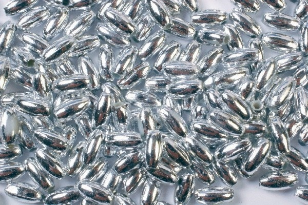 Risformade plastpärlor 3x6 500g, Silver in de groep SPORT, VRIJE TIJD & HOBBY / Hobby / Kralen / Kunststof kralen bij TP E-commerce Nordic AB (A05169)