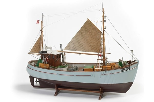 1:33 Mary Ann - wooden hull in de groep SPORT, VRIJE TIJD & HOBBY / Hobby / Houten modellen / Schepen bij TP E-commerce Nordic AB (A05401)