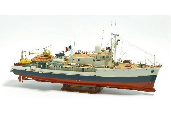 1:45 Calypso - plastic hull in de groep SPORT, VRIJE TIJD & HOBBY / Hobby / Houten modellen / Schepen bij TP E-commerce Nordic AB (A05411)