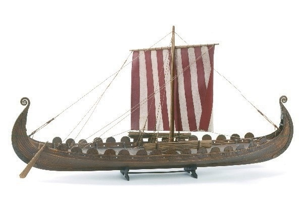 1:25 Oseberg Special -Wooden hull in de groep SPORT, VRIJE TIJD & HOBBY / Hobby / Houten modellen / Schepen bij TP E-commerce Nordic AB (A05433)