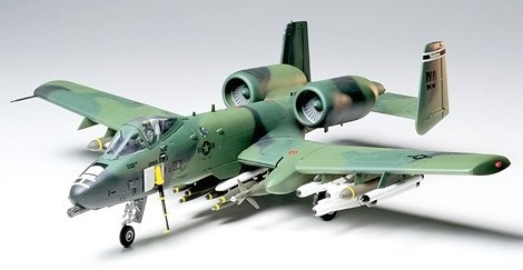 Tamiya 1/48 A10A THUNDERBOLT II DESERT.ST in de groep SPORT, VRIJE TIJD & HOBBY / Hobby / Kunststof modellen / Vliegtuigen/helikopters bij TP E-commerce Nordic AB (A06209)