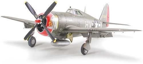 Tamiya 1/48 P-47D THUNDERBOLT in de groep SPORT, VRIJE TIJD & HOBBY / Hobby / Kunststof modellen / Vliegtuigen/helikopters bij TP E-commerce Nordic AB (A06230)