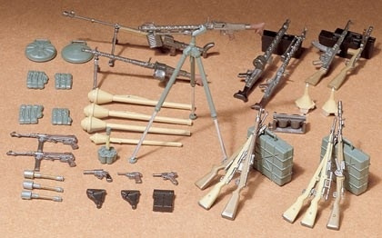 Tamiya 1/35 TYSKE INFANTERIVÅBEN in de groep SPORT, VRIJE TIJD & HOBBY / Hobby / Kunststof modellen / Militaire voertuigen (land) bij TP E-commerce Nordic AB (A06273)