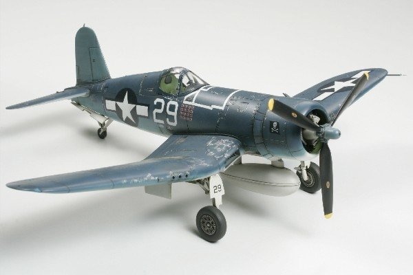 Tamiya 1/72 Vought F4U-1A Corsair in de groep SPORT, VRIJE TIJD & HOBBY / Hobby / Kunststof modellen / Vliegtuigen/helikopters bij TP E-commerce Nordic AB (A06420)