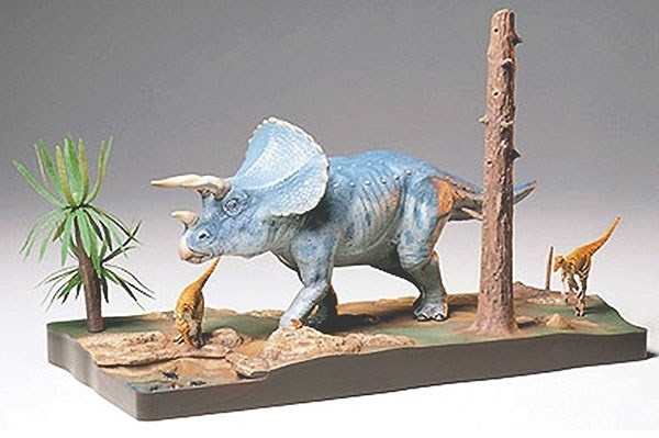 Tamiya 1/35 Triceratops diorama in de groep SPORT, VRIJE TIJD & HOBBY / Hobby / Kunststof modellen / Badkuip bij TP E-commerce Nordic AB (A06464)