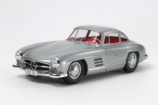 Tamiya 1/24 Mercedes-Benz 300SL in de groep SPORT, VRIJE TIJD & HOBBY / Hobby / Kunststof modellen / Auto\'s bij TP E-commerce Nordic AB (A06553)