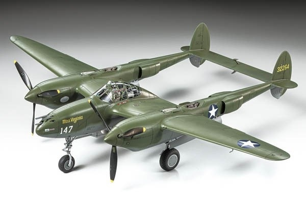 Tamiya 1:48 Lockheed® P-38®F/G Lightning® in de groep SPORT, VRIJE TIJD & HOBBY / Hobby / Kunststof modellen / Vliegtuigen/helikopters bij TP E-commerce Nordic AB (A07386)