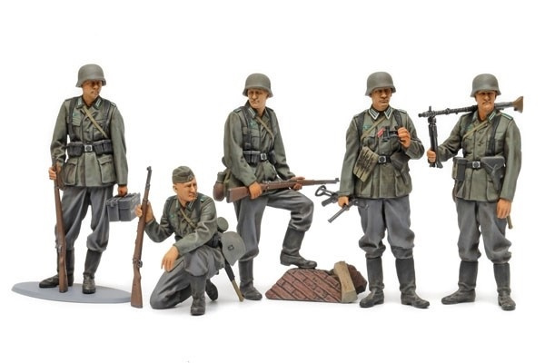 Tamiya 1:35 German Infantry Set (Mid-WWII) in de groep SPORT, VRIJE TIJD & HOBBY / Hobby / Kunststof modellen / Figuren bij TP E-commerce Nordic AB (A07392)
