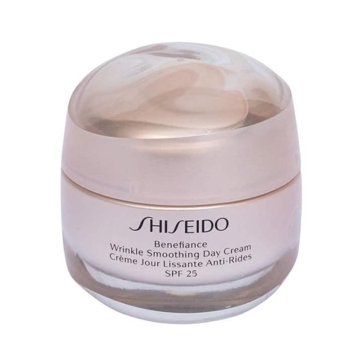 Shiseido Benefiance Wrinkle Smoothing Day Cream 50ml in de groep BEAUTY & HEALTH / Huidsverzorging / Gezicht / Dagcrème bij TP E-commerce Nordic AB (A12982)
