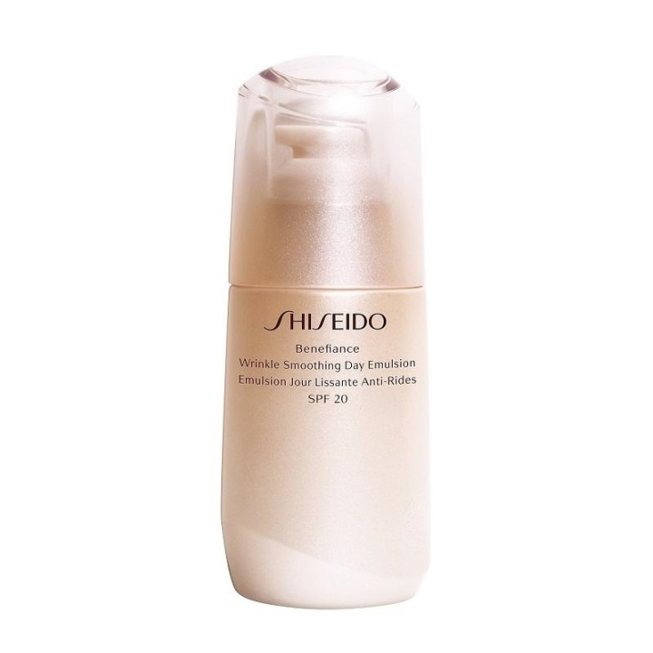 Shiseido Benefiance Wrinkle Smoothing Day Emulsion 75ml in de groep BEAUTY & HEALTH / Huidsverzorging / Gezicht / Gezichtscrèmes bij TP E-commerce Nordic AB (A12983)
