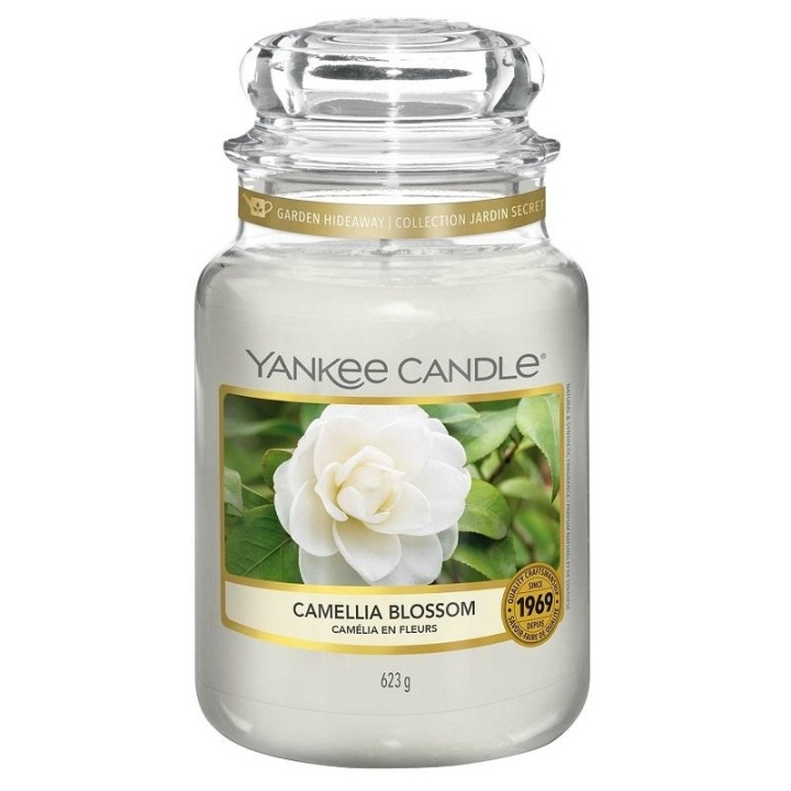Yankee Candle Classic Large Jar Camellia Blossom 623g in de groep BEAUTY & HEALTH / Geuren & Parfum / Overige geuren / Geurkaarsen bij TP E-commerce Nordic AB (A13263)