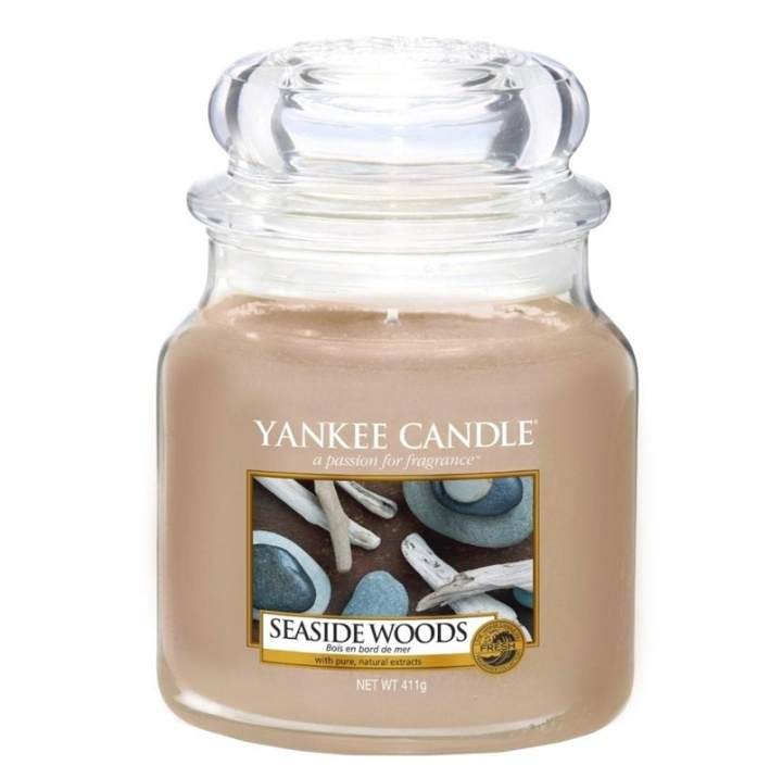 Yankee Candle Classic Medium Jar Seaside Woods 411g in de groep BEAUTY & HEALTH / Geuren & Parfum / Overige geuren / Geurkaarsen bij TP E-commerce Nordic AB (A13288)