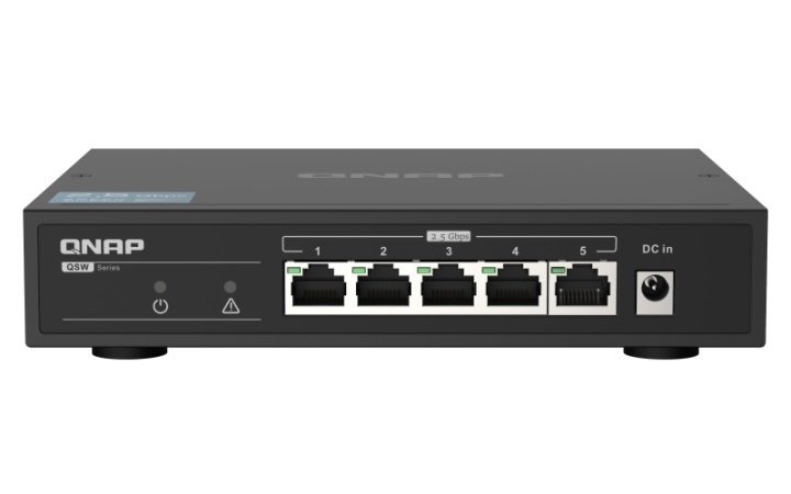 QNAP QSW-1105-5T nätverksswitchar Ohanterad Gigabit Ethernet (10/100/1000) Svart in de groep COMPUTERS & RANDAPPARATUUR / Netwerk / Schakelaars bij TP E-commerce Nordic AB (A15279)