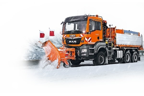 Revell Mini RC Man Winter Service Truck in de groep SPEELGOED, KINDER- & BABYPRODUCTEN / Op afstand bestuurbaar / Afstand bestuurbare auto\'s bij TP E-commerce Nordic AB (A17459)