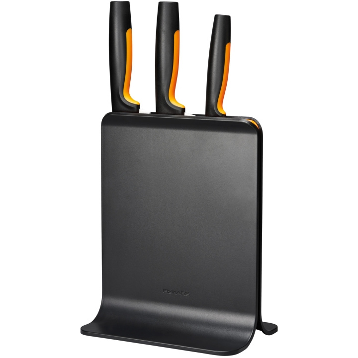 Fiskars Knivblock i plast med 3 knivar in de groep HUISHOUDEN & TUIN / Keukengerei / Keukenmessen & accessoires bij TP E-commerce Nordic AB (A18687)