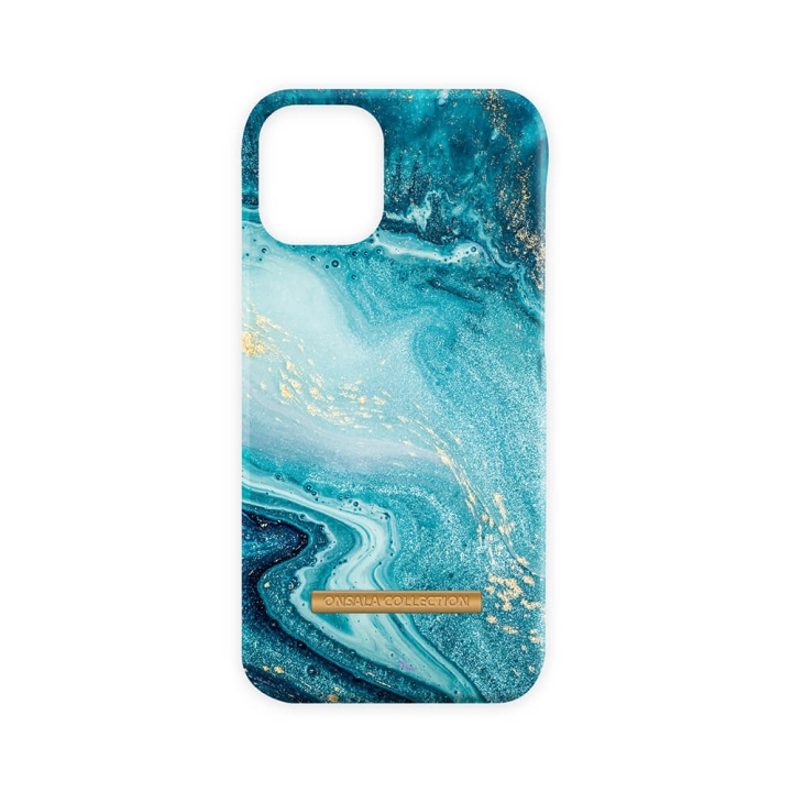 ONSALA COLLECTION Mobile Cover Soft Blue Sea Marble iPhone 13 Mini in de groep SMARTPHONE & TABLETS / Mobielbescherming / Apple / iPhone 13 Mini / Hoesjes bij TP E-commerce Nordic AB (C00161)